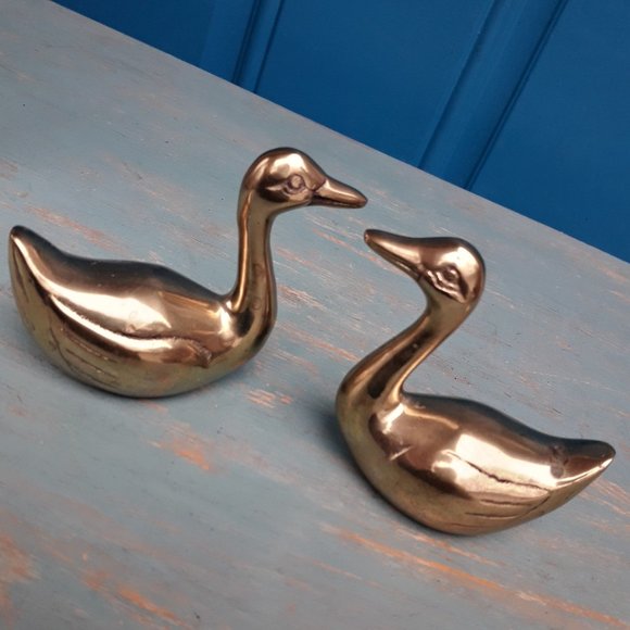 Brass Ducks Geese Set of 2 Vintage Figurine Birds Animals MCM Mid Century Gold - Picture 6 of 16